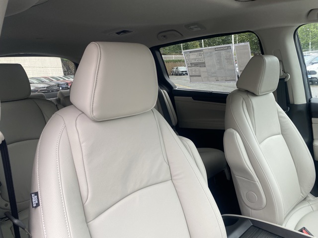 new 2026 Honda Odyssey car, priced at $42,076