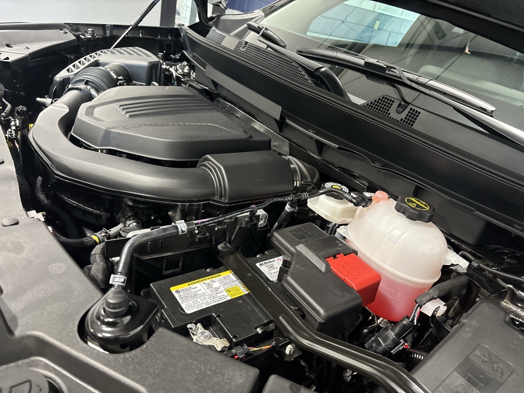 new 2026 Chevrolet Traverse car, priced at $44,438