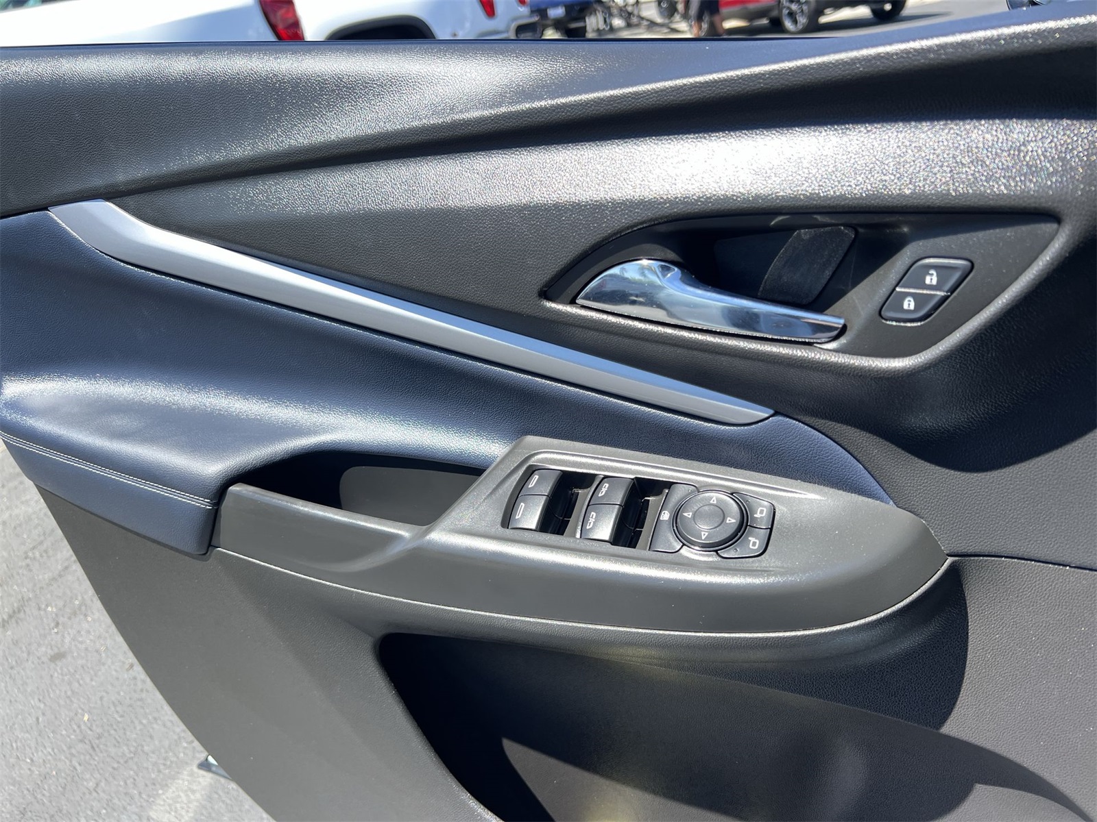 used 2022 Chevrolet Bolt EUV car, priced at $21,991