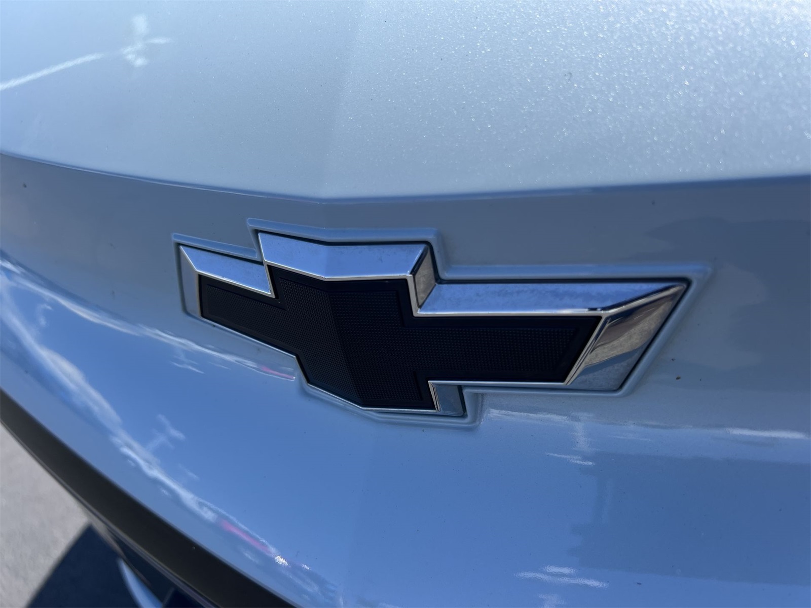 used 2022 Chevrolet Bolt EUV car, priced at $21,991