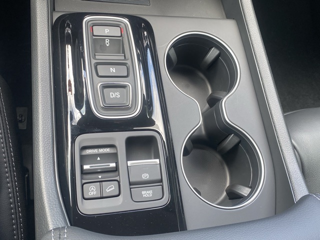 new 2025 Honda Pilot car, priced at $47,050