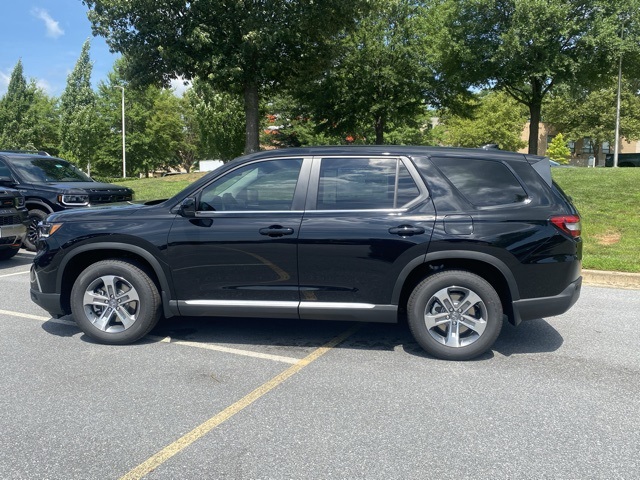 new 2025 Honda Pilot car, priced at $47,050
