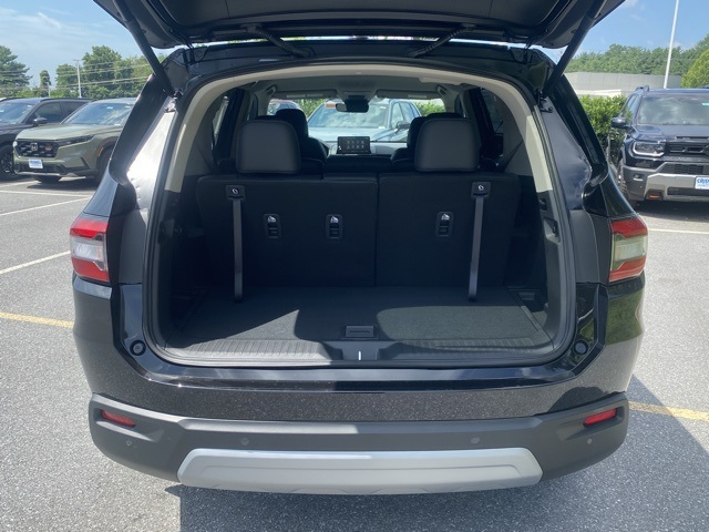 new 2025 Honda Pilot car, priced at $47,050