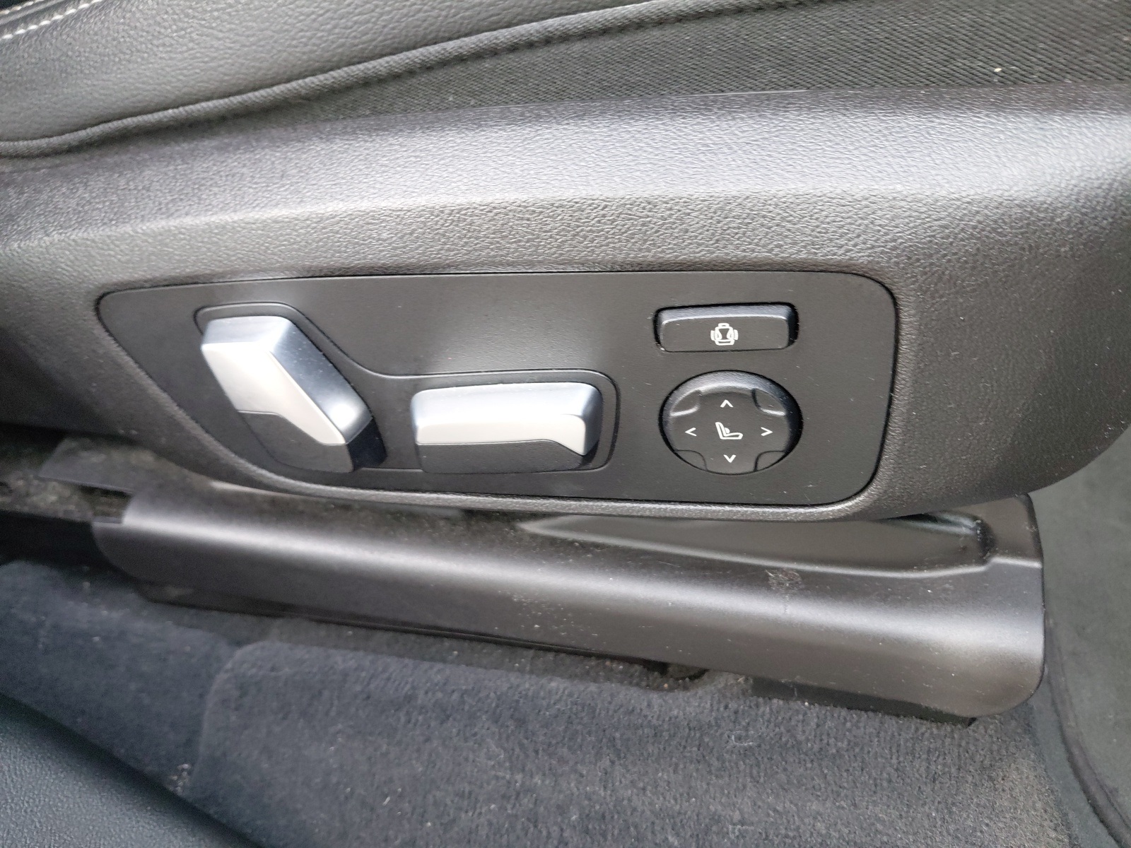 used 2019 BMW X3 car, priced at $13,177