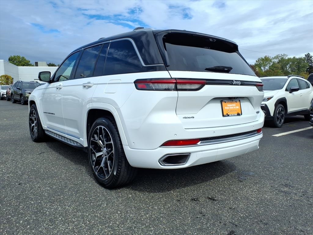 used 2023 Jeep Grand Cherokee car, priced at $39,900