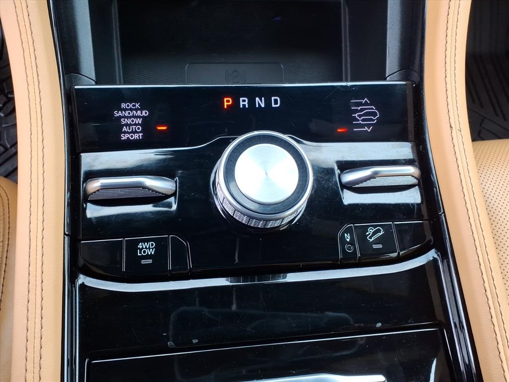 used 2023 Jeep Grand Cherokee car, priced at $39,900