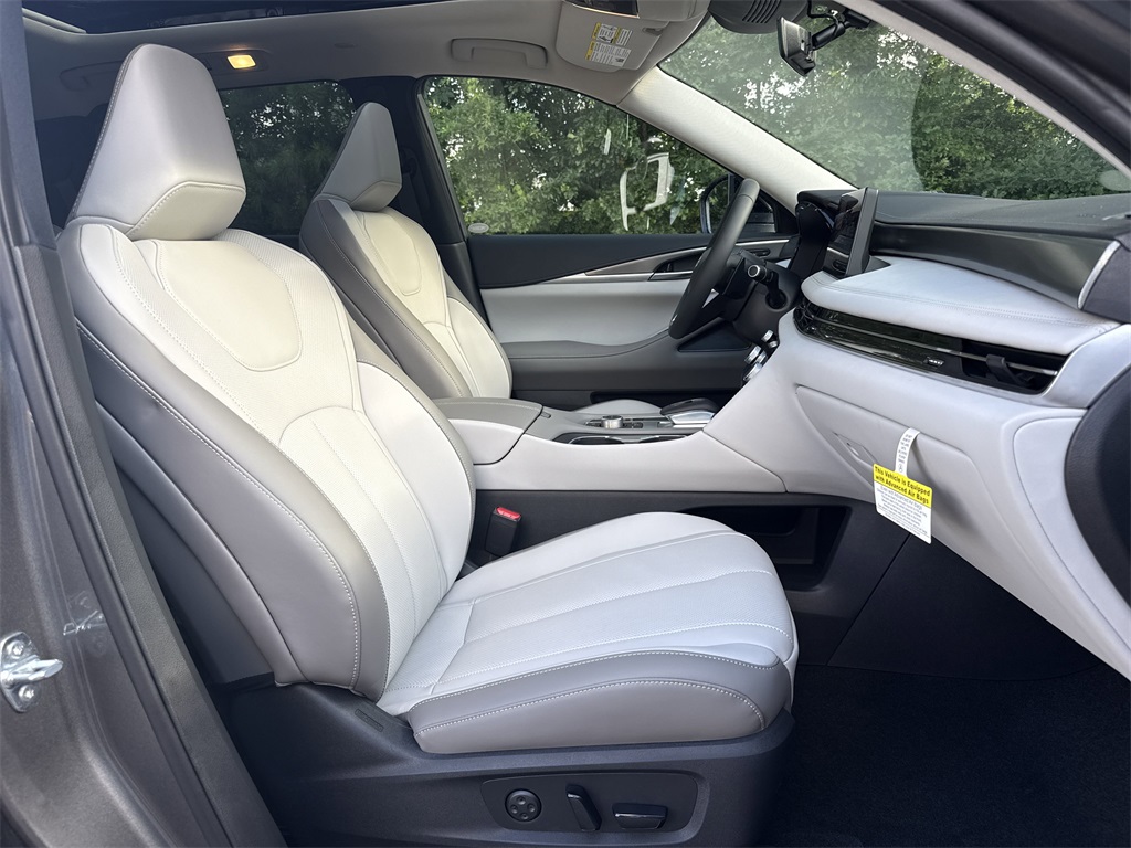 new 2026 INFINITI QX60 car, priced at $53,250