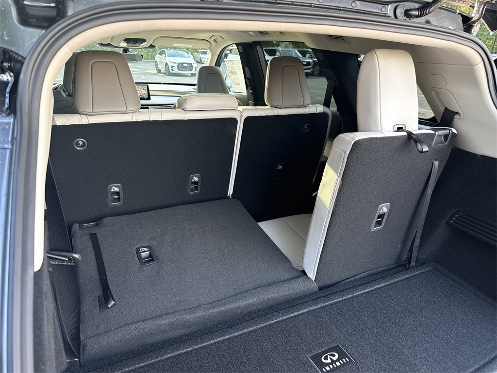 new 2026 INFINITI QX60 car, priced at $53,250