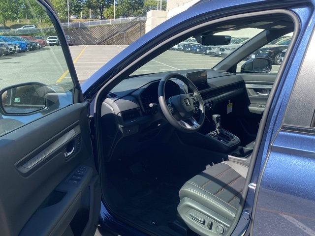 new 2026 Honda CR-V Hybrid car, priced at $39,591