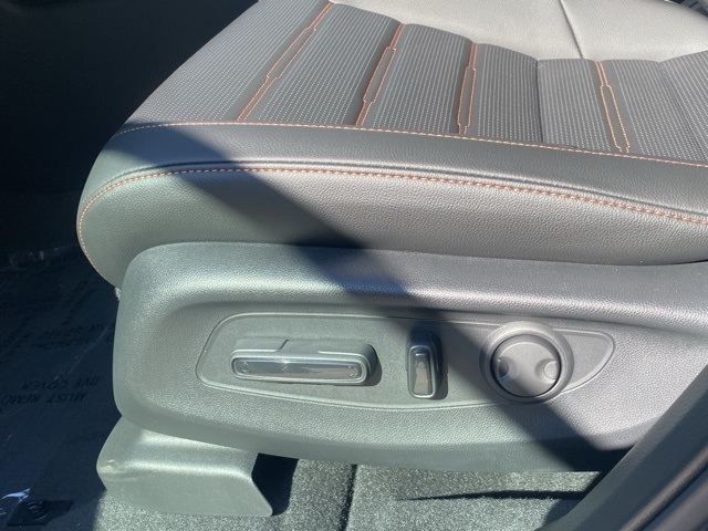 new 2026 Honda CR-V Hybrid car, priced at $39,591