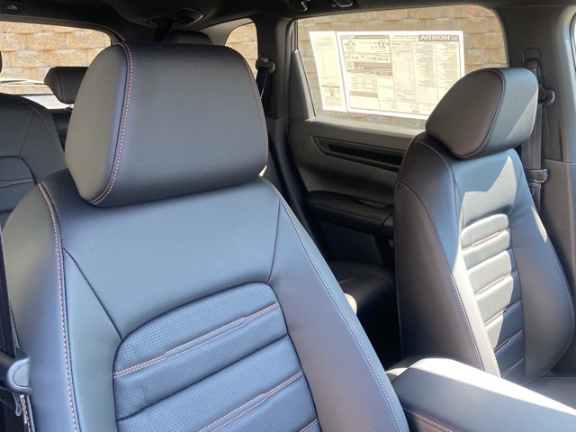 new 2026 Honda CR-V Hybrid car, priced at $39,591