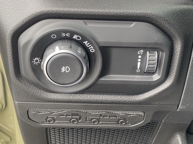 new 2025 Jeep Wrangler car, priced at $43,598