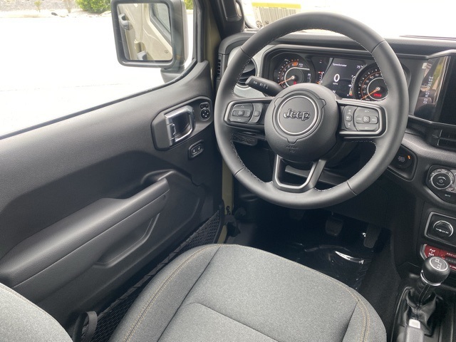 new 2025 Jeep Wrangler car, priced at $43,598