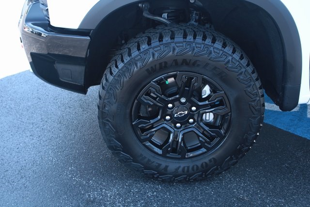 used 2025 Chevrolet Silverado 1500 car, priced at $62,486