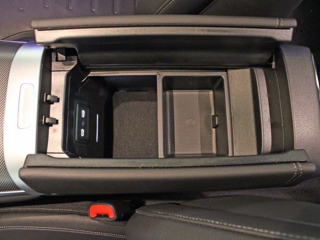 used 2024 Mercedes-Benz GLC car, priced at $58,988