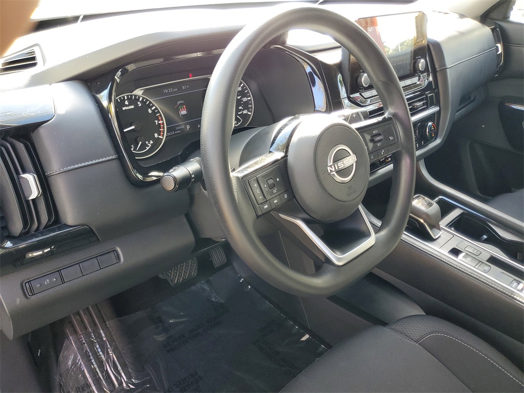 used 2022 Nissan Pathfinder car, priced at $21,695