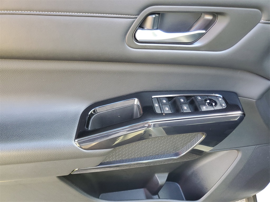 used 2022 Nissan Pathfinder car, priced at $21,695