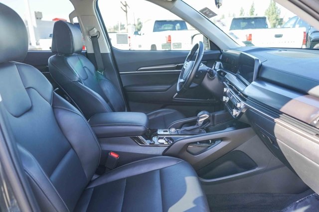 used 2024 Kia Telluride car, priced at $31,992