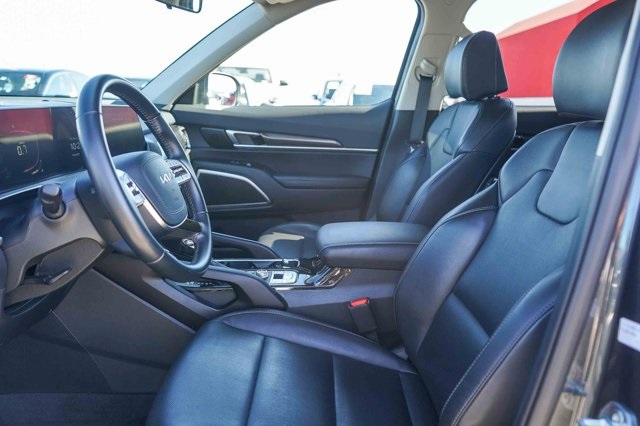 used 2024 Kia Telluride car, priced at $31,992