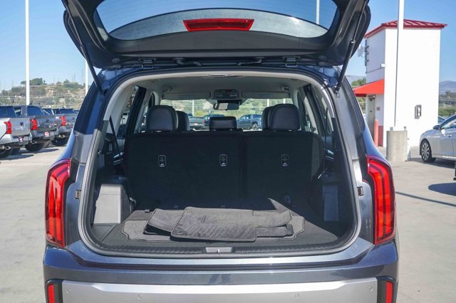 used 2024 Kia Telluride car, priced at $31,992