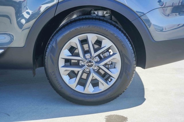 used 2024 Kia Telluride car, priced at $31,992