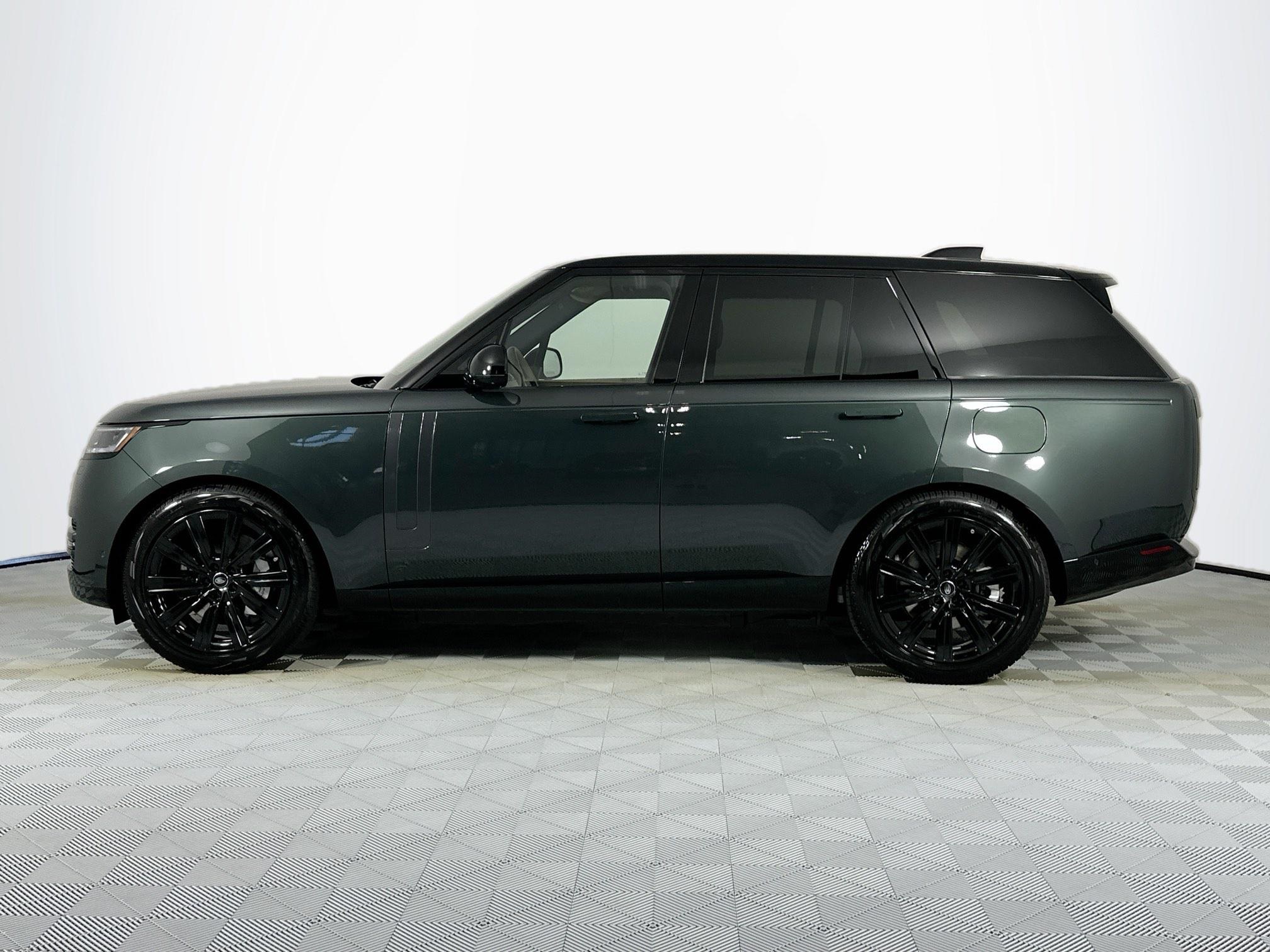new 2025 Land Rover Range Rover Plug-In Hybrid car, priced at $135,635