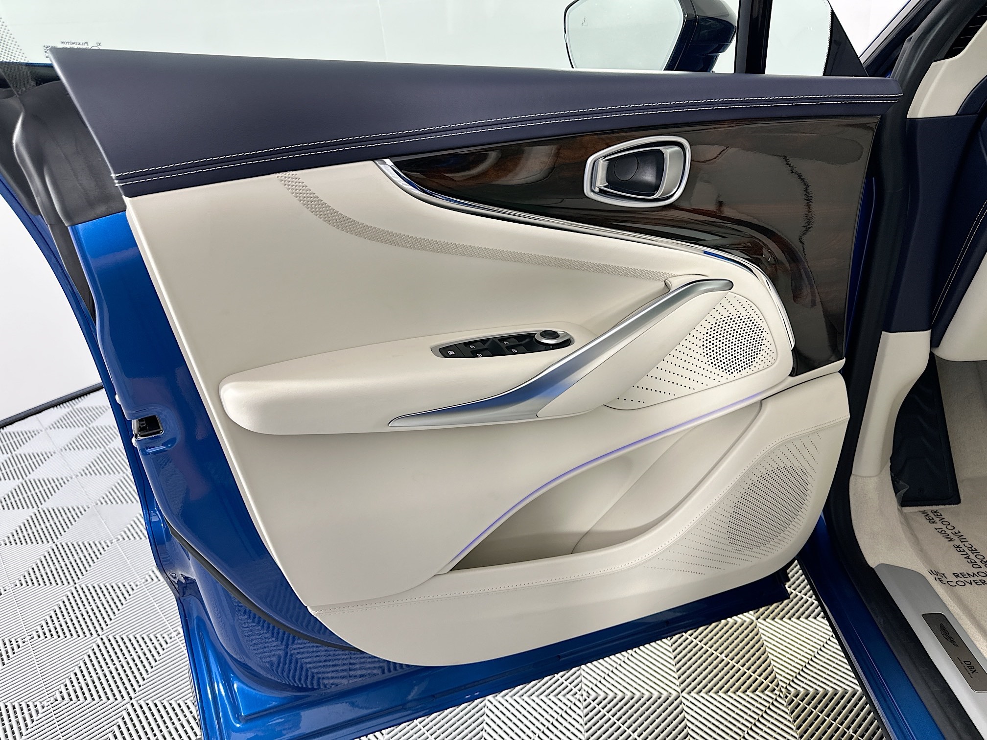 new 2025 Aston Martin DBX 707 car, priced at $304,025