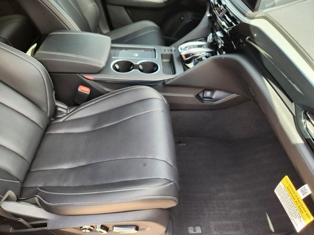 used 2025 Acura MDX car, priced at $49,900