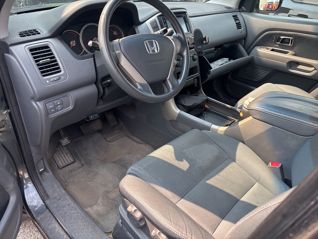 used 2006 Honda Pilot car, priced at $6,500
