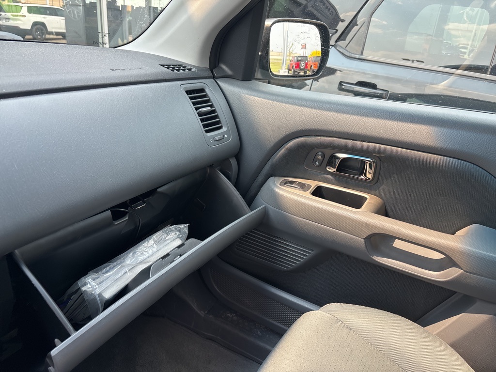 used 2006 Honda Pilot car, priced at $6,500