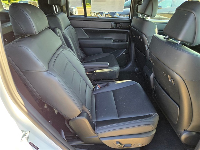 new 2025 Hyundai Santa Fe Hybrid car, priced at $45,205
