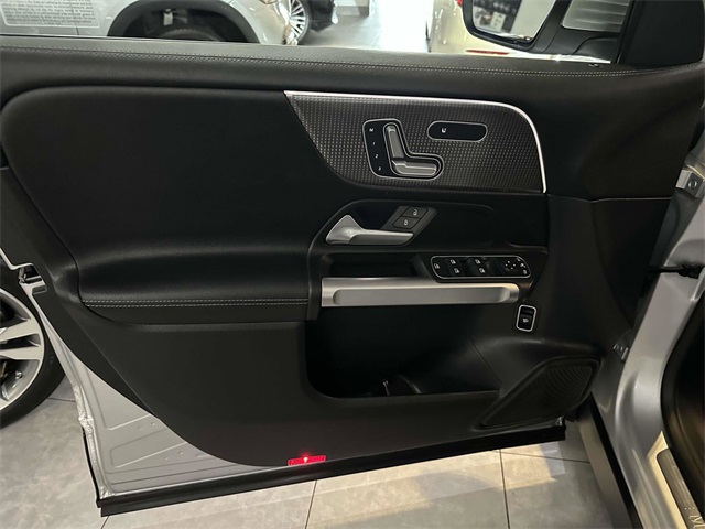 used 2022 Mercedes-Benz GLB car, priced at $34,991