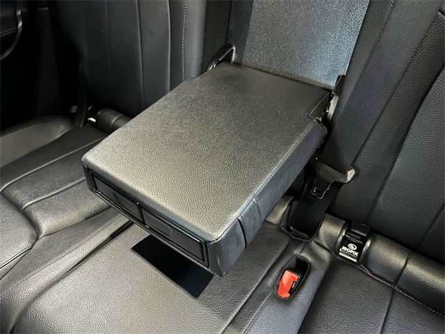 used 2022 Mercedes-Benz GLB car, priced at $34,991