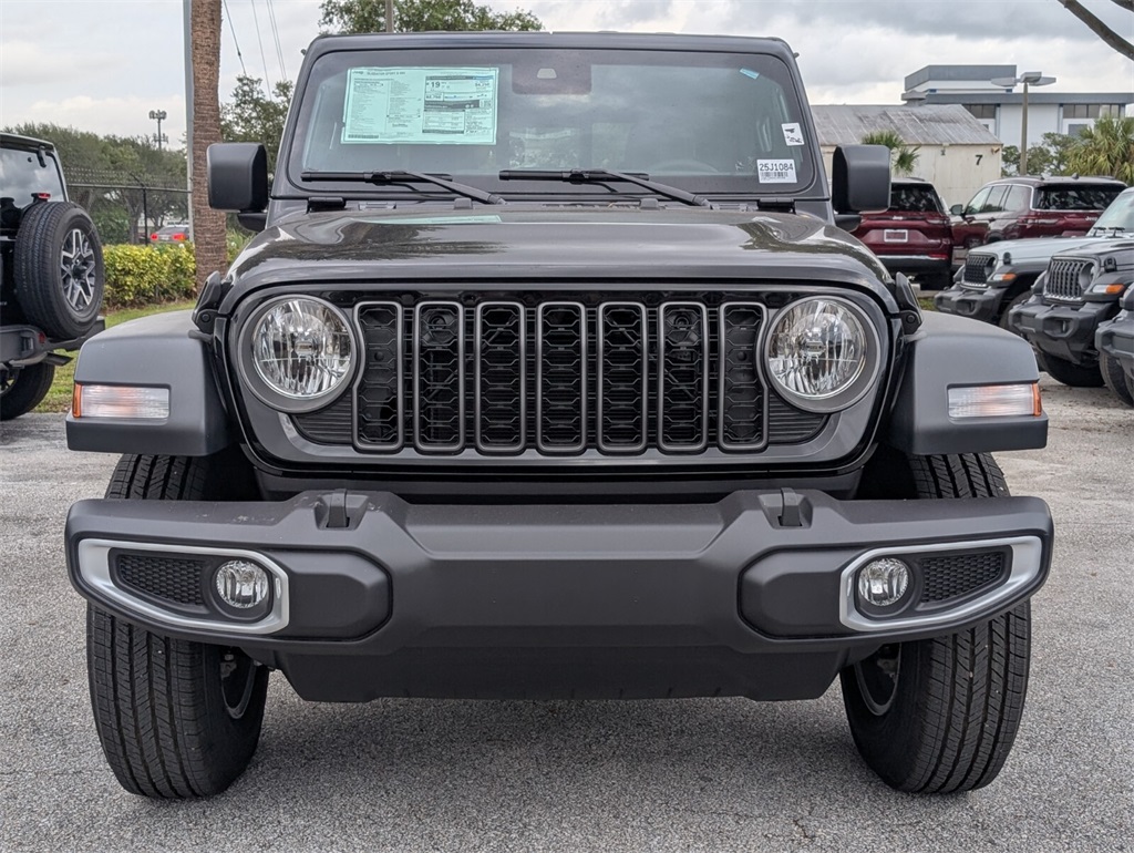 new 2025 Jeep Gladiator car, priced at $37,735