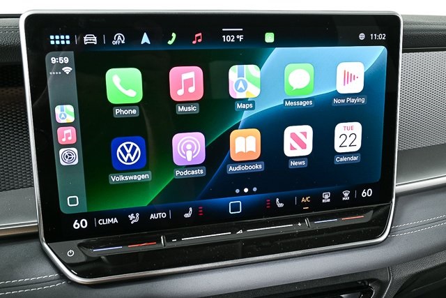 new 2025 Volkswagen Tiguan car, priced at $35,879