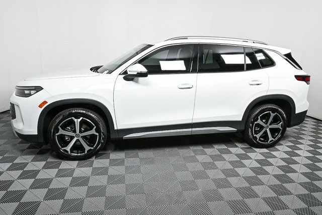 new 2025 Volkswagen Tiguan car, priced at $35,879