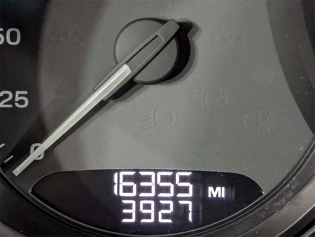 used 2022 Porsche Macan car, priced at $50,981