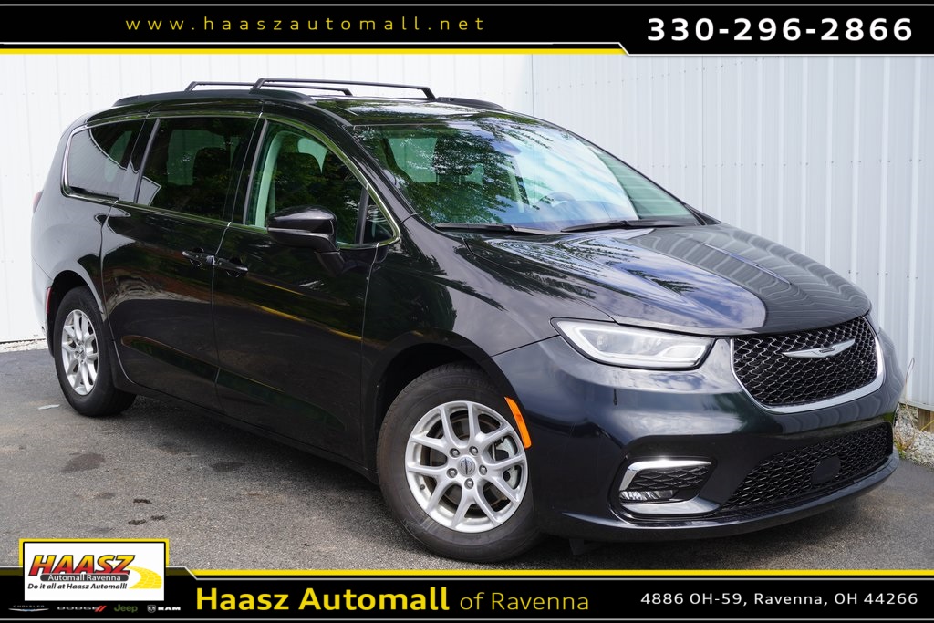 used 2022 Chrysler Pacifica car, priced at $22,300