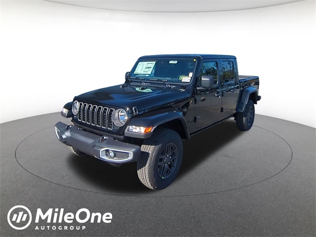new 2025 Jeep Gladiator car, priced at $45,801