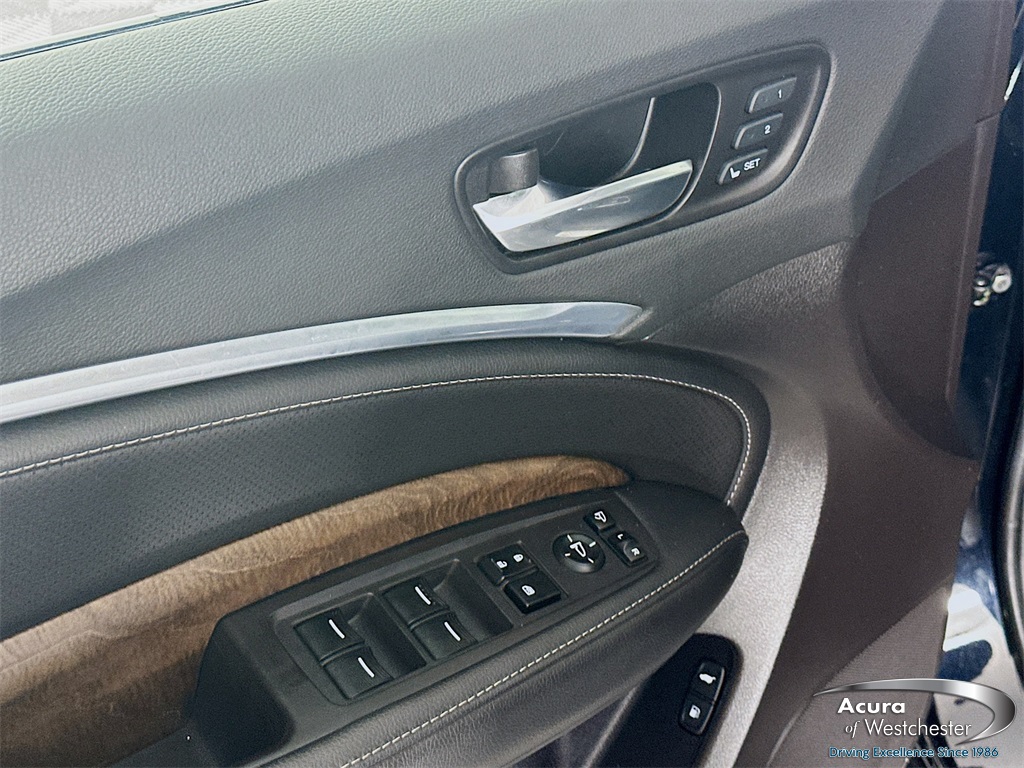 used 2020 Acura MDX car, priced at $27,999