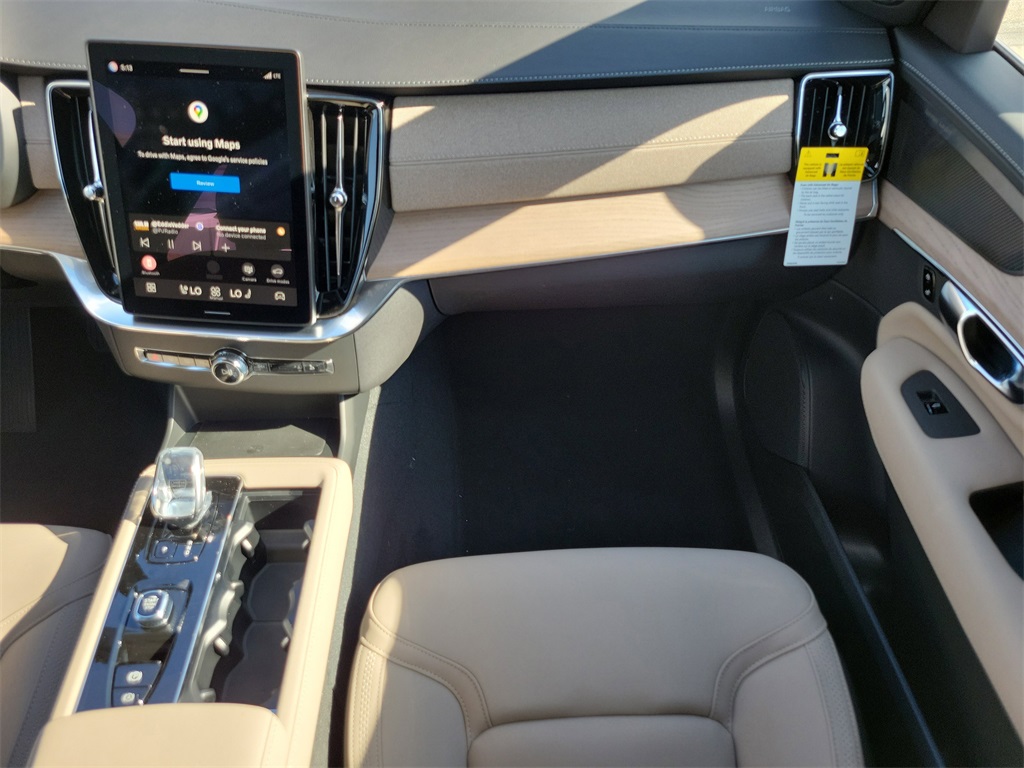 new 2026 Volvo XC90 car, priced at $69,345