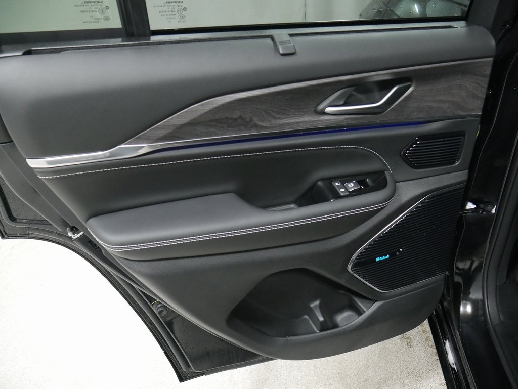 new 2024 Jeep Grand Cherokee car, priced at $64,783