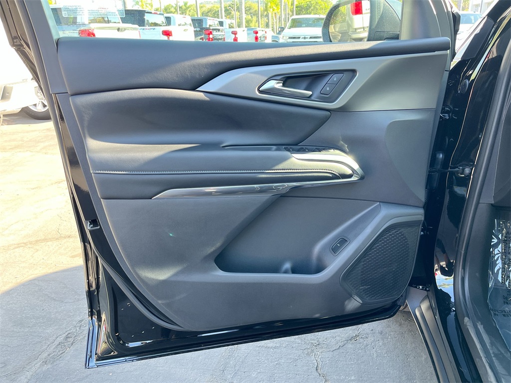 new 2026 Chevrolet Traverse car