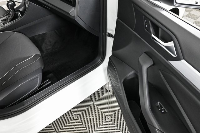 new 2025 Volkswagen Jetta car, priced at $24,817