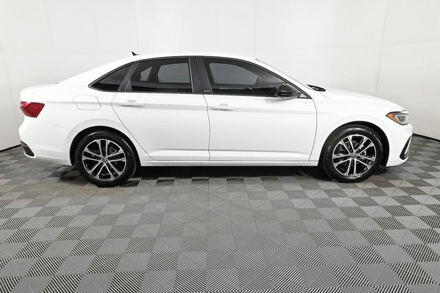 new 2025 Volkswagen Jetta car, priced at $24,817