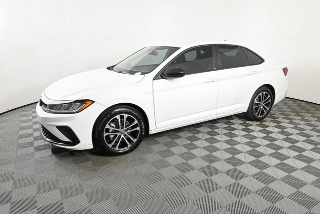 new 2025 Volkswagen Jetta car, priced at $24,817