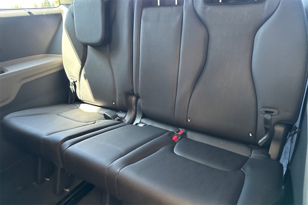 new 2026 Kia Carnival car, priced at $42,890