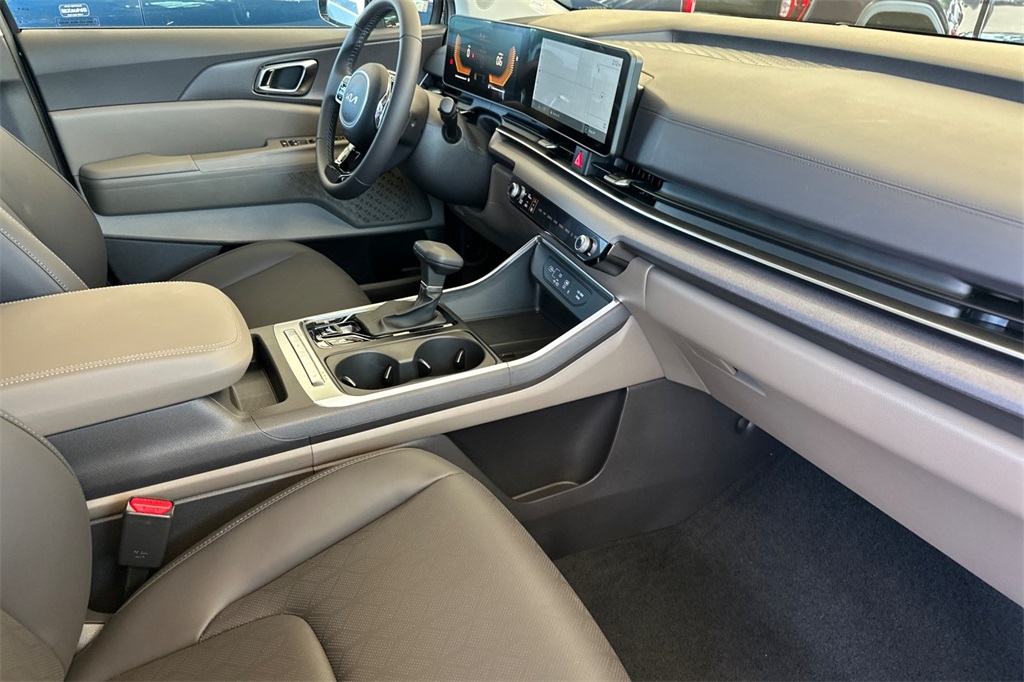 new 2026 Kia Carnival car, priced at $42,890