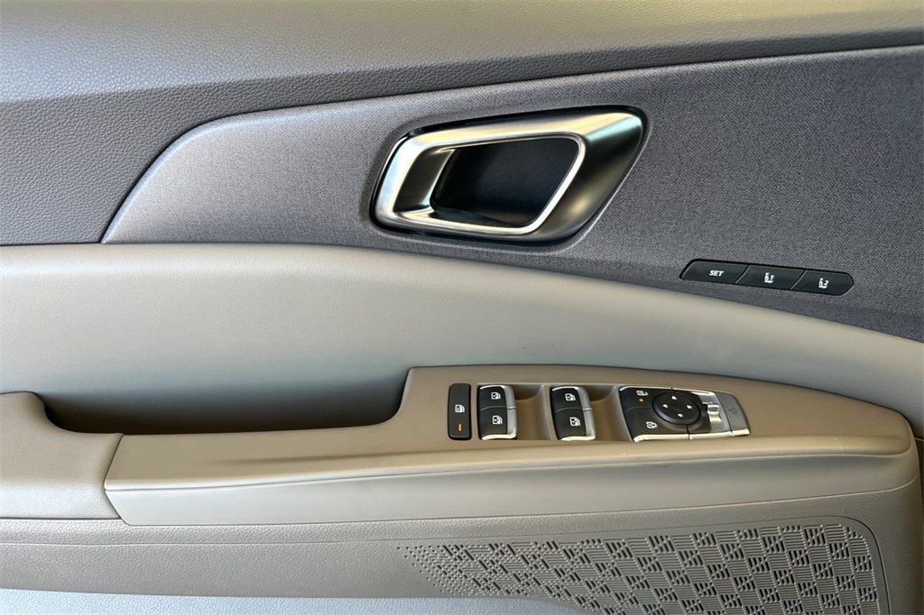 new 2026 Kia Carnival car, priced at $42,890