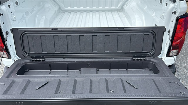 new 2026 Chevrolet Colorado car, priced at $45,980